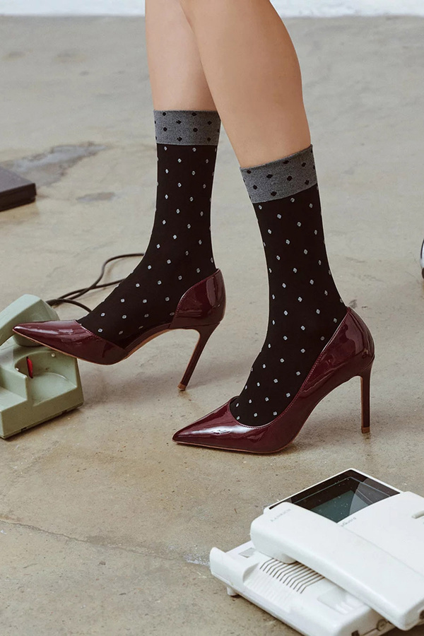 Skarpetki damskie grube wzorzyste DINA nero Gabriella