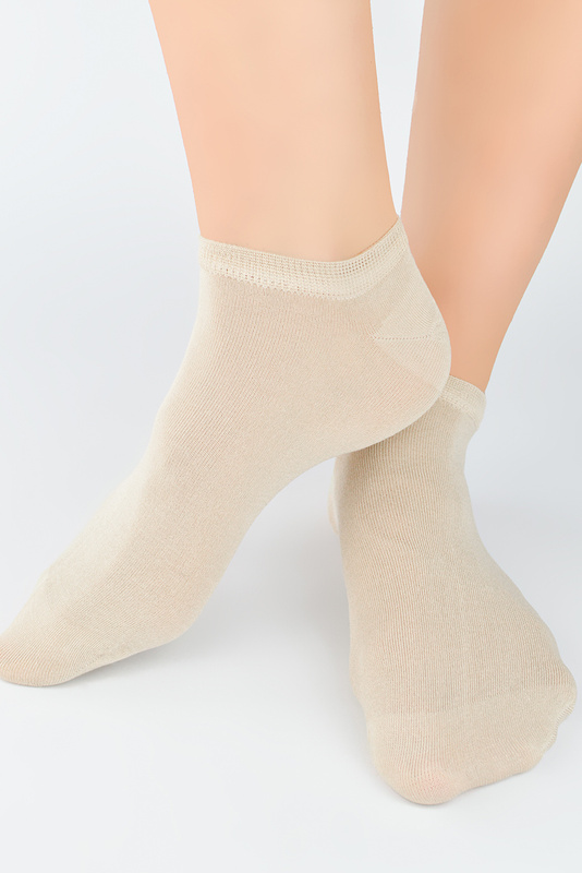 Stopki męskie z modalu gładkie ST047 beżowe Noviti