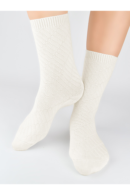 Skarpety damskie z wełną SW028 wz.03 ecru Noviti